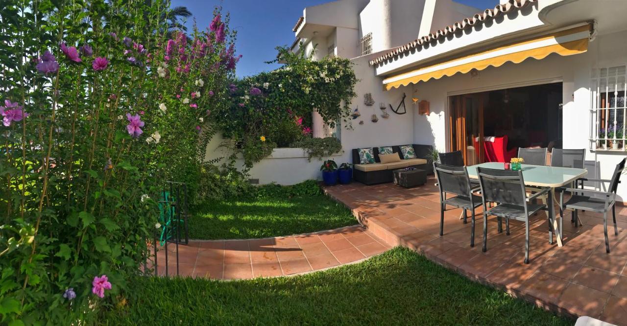 Beachfront Oasis In Costa Del Sol. Caleta De Velez Dış mekan fotoğraf